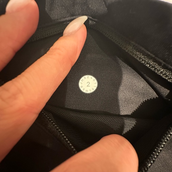 LULULEMON SPEED UP TIGHT 28" *FULL-ON LUXTREME - Picture 3 of 4